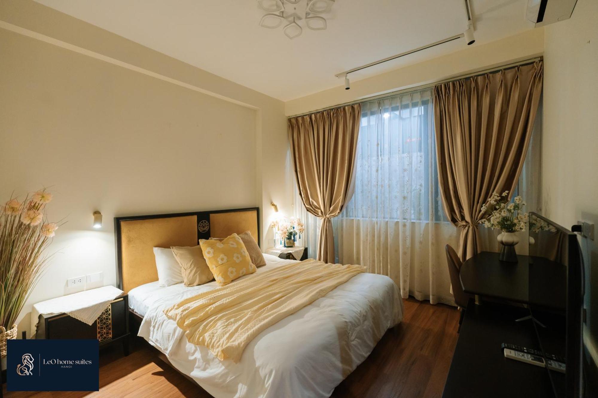 Home Suites -Natural Light -Projector -Spacious - 2Br Incenter 河内 外观 照片