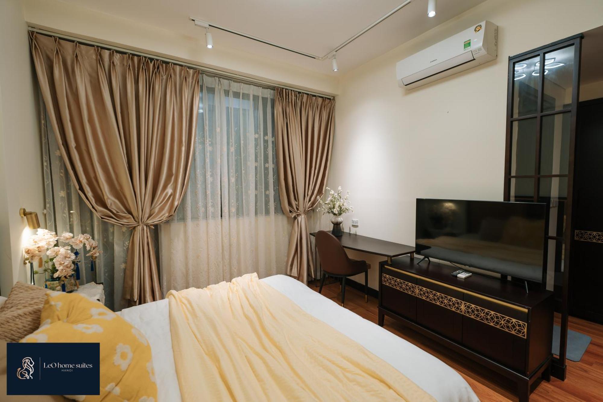 Home Suites -Natural Light -Projector -Spacious - 2Br Incenter 河内 外观 照片