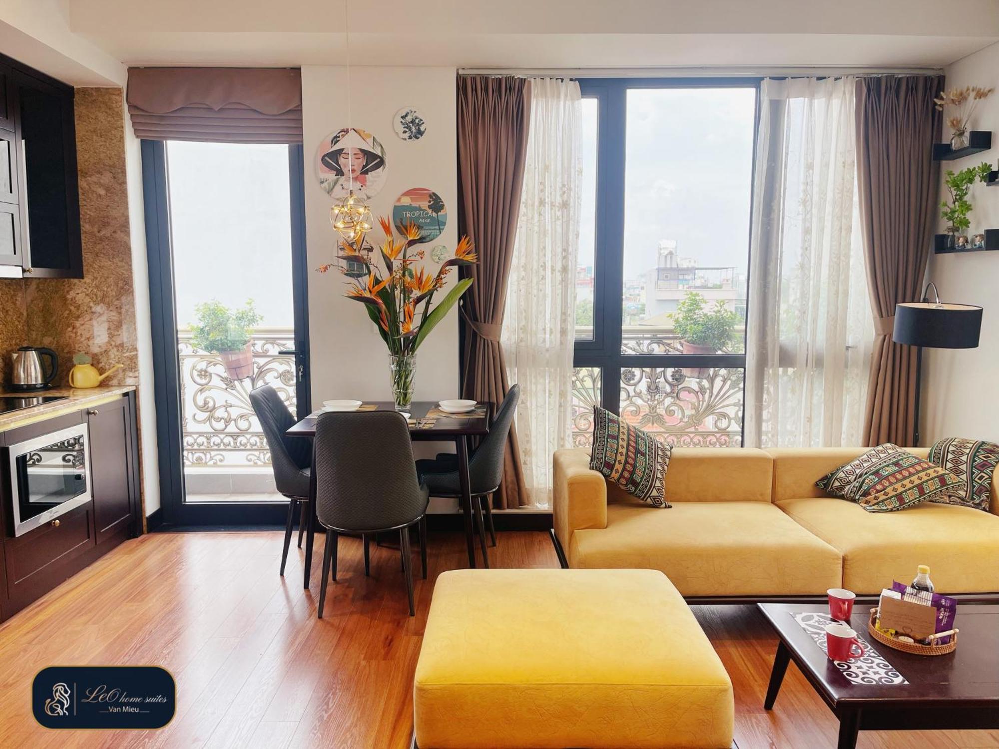 Home Suites -Natural Light -Projector -Spacious - 2Br Incenter 河内 外观 照片